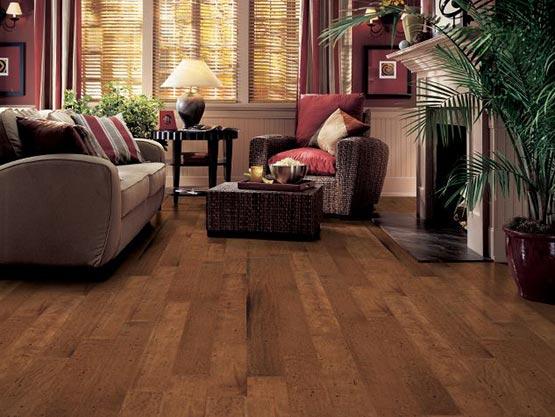 Classic looking brown satin hardwood floor in living rooom