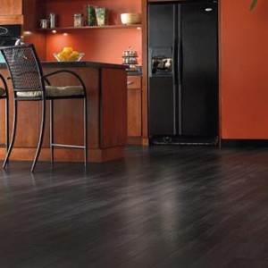 black way laminate floor